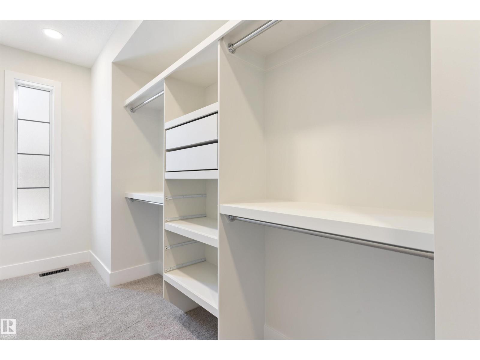 10419 136 ST NW - 37