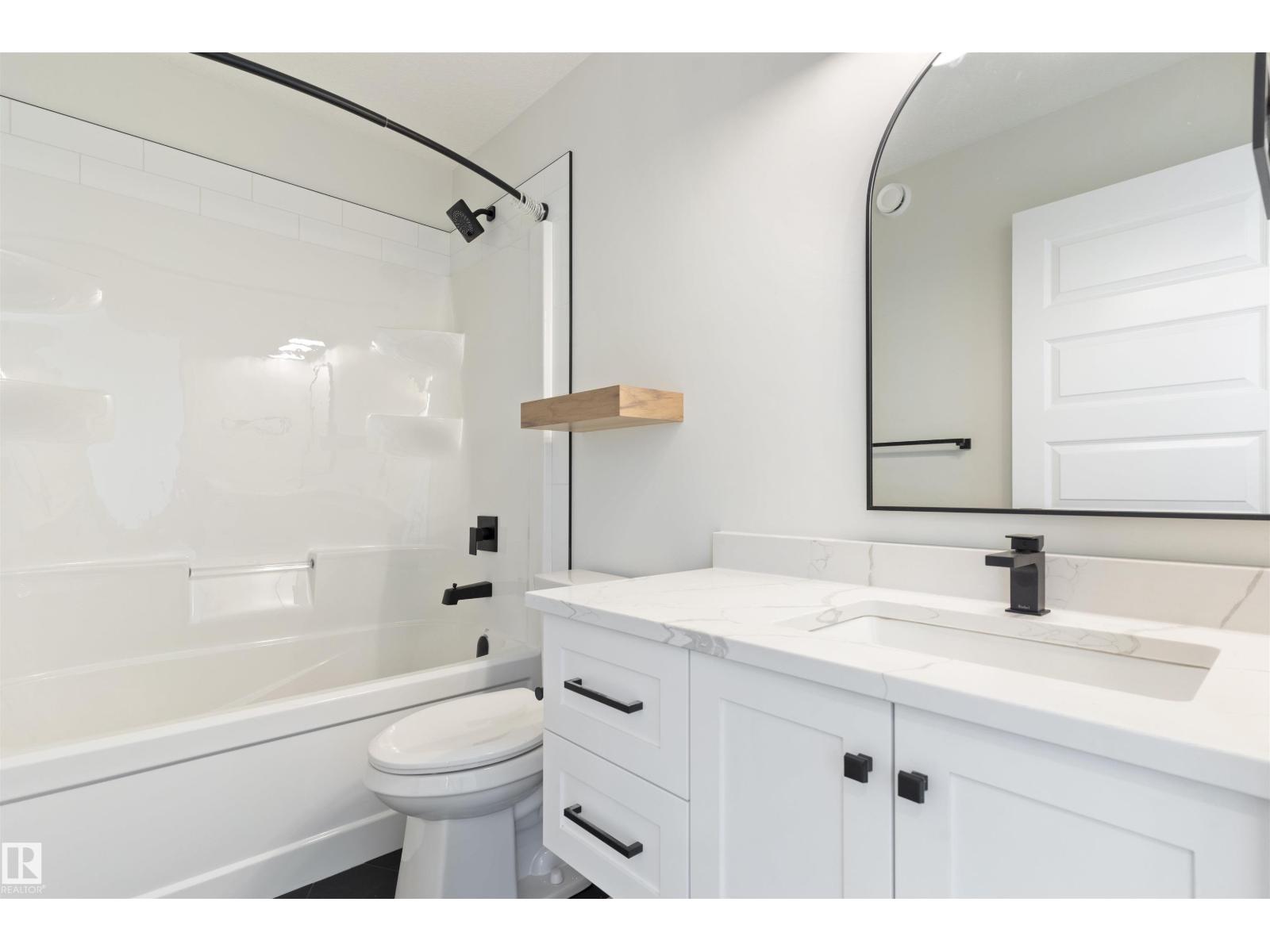 10419 136 ST NW - 41