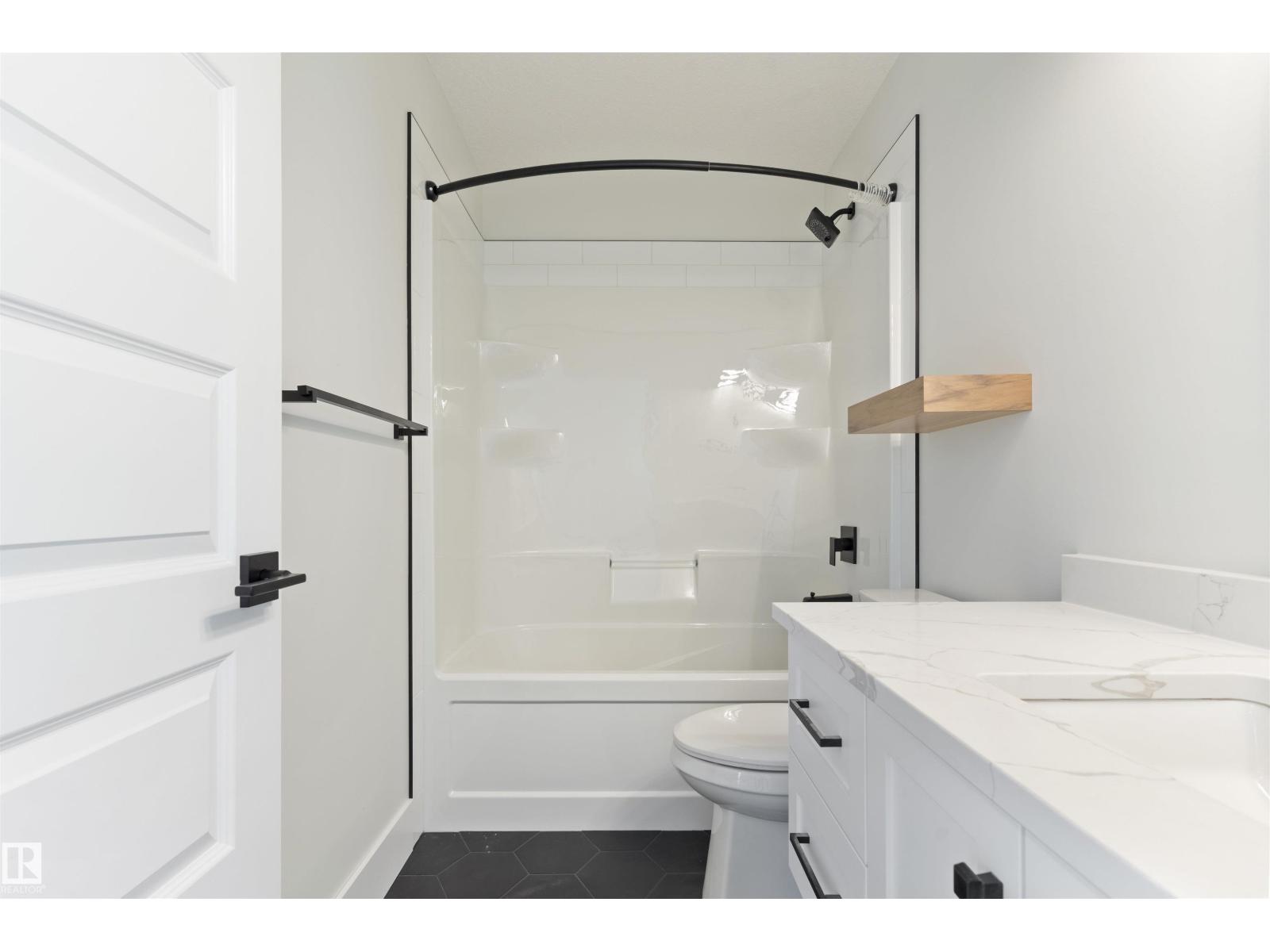 10419 136 ST NW - 42
