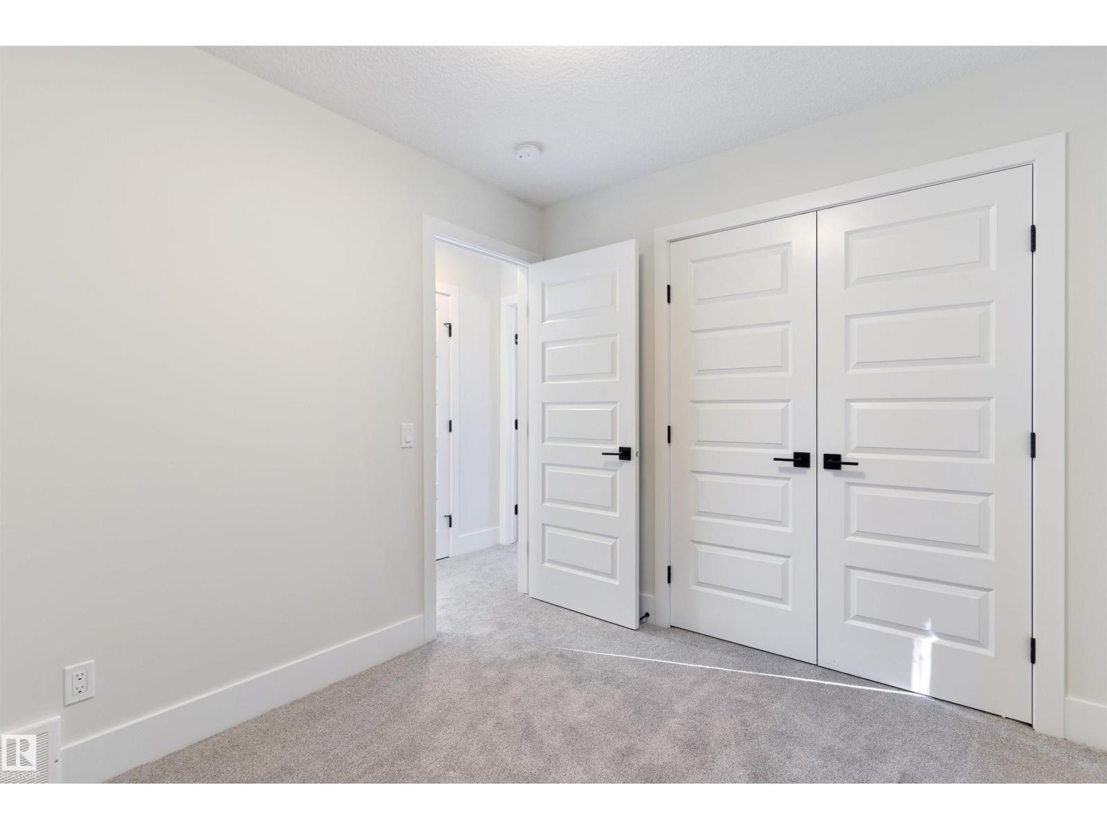 10419 136 ST NW - 44