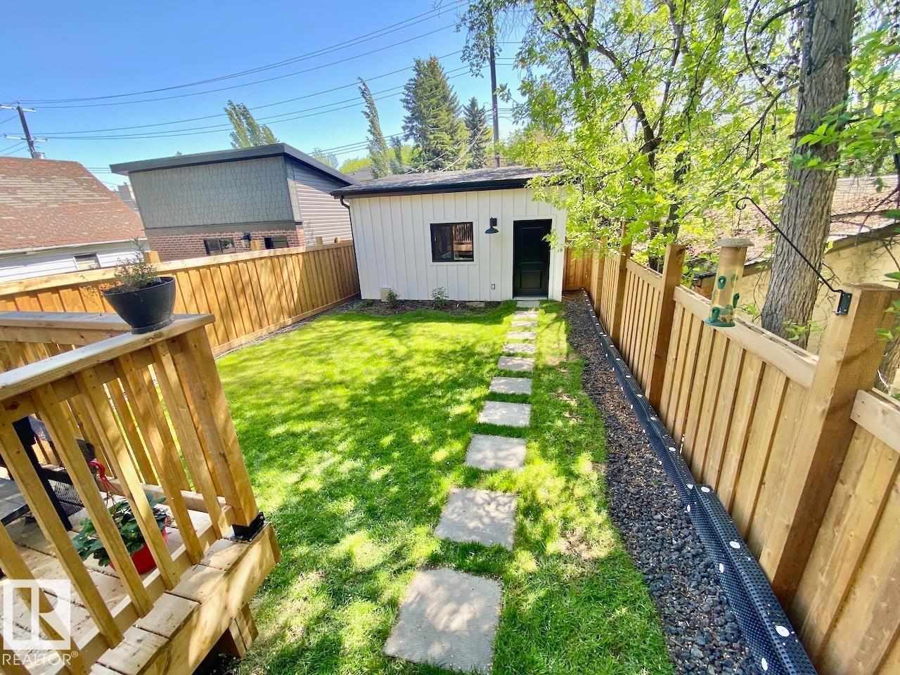 10419 136 ST NW - 61
