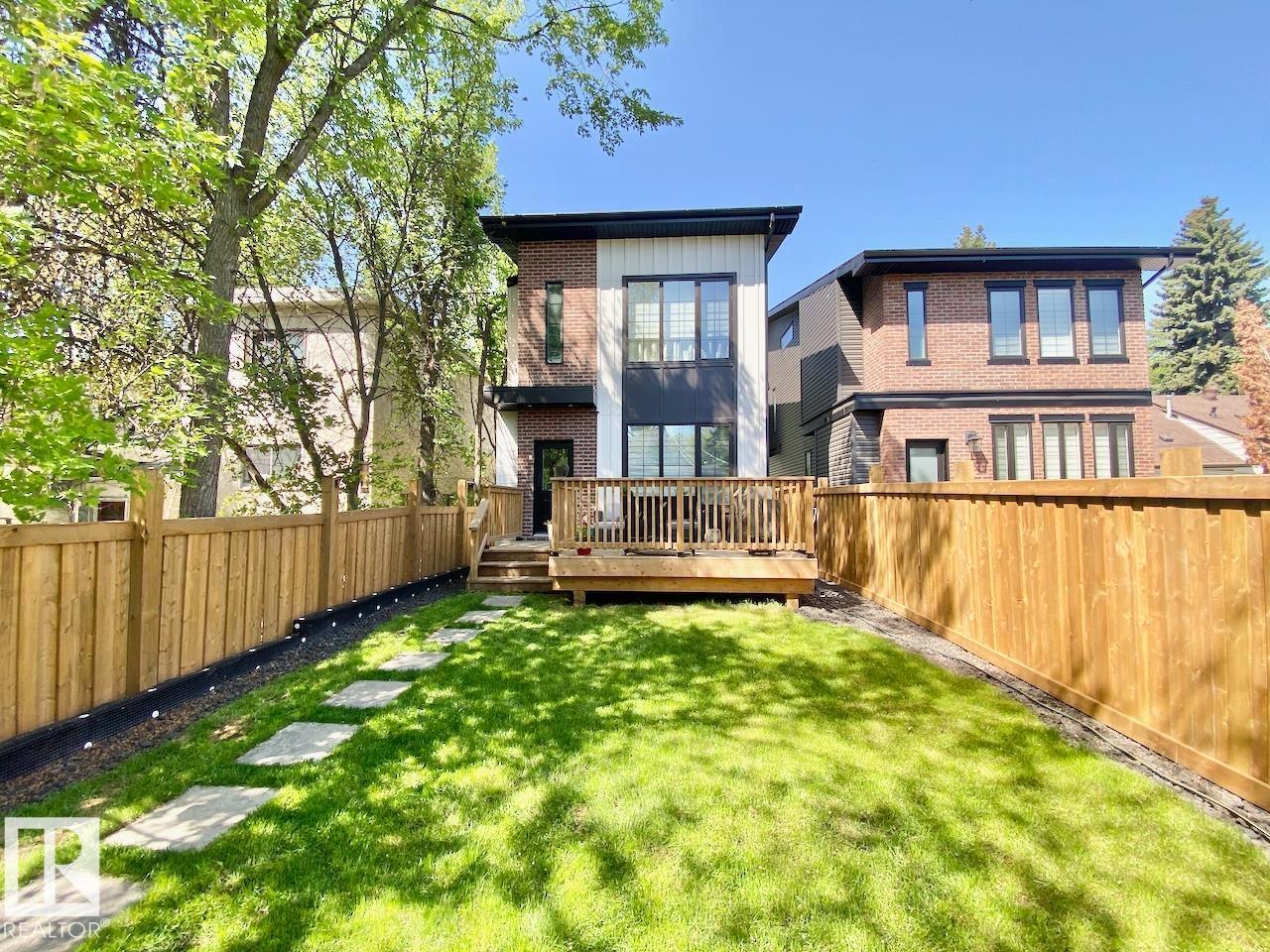 10419 136 ST NW - 64