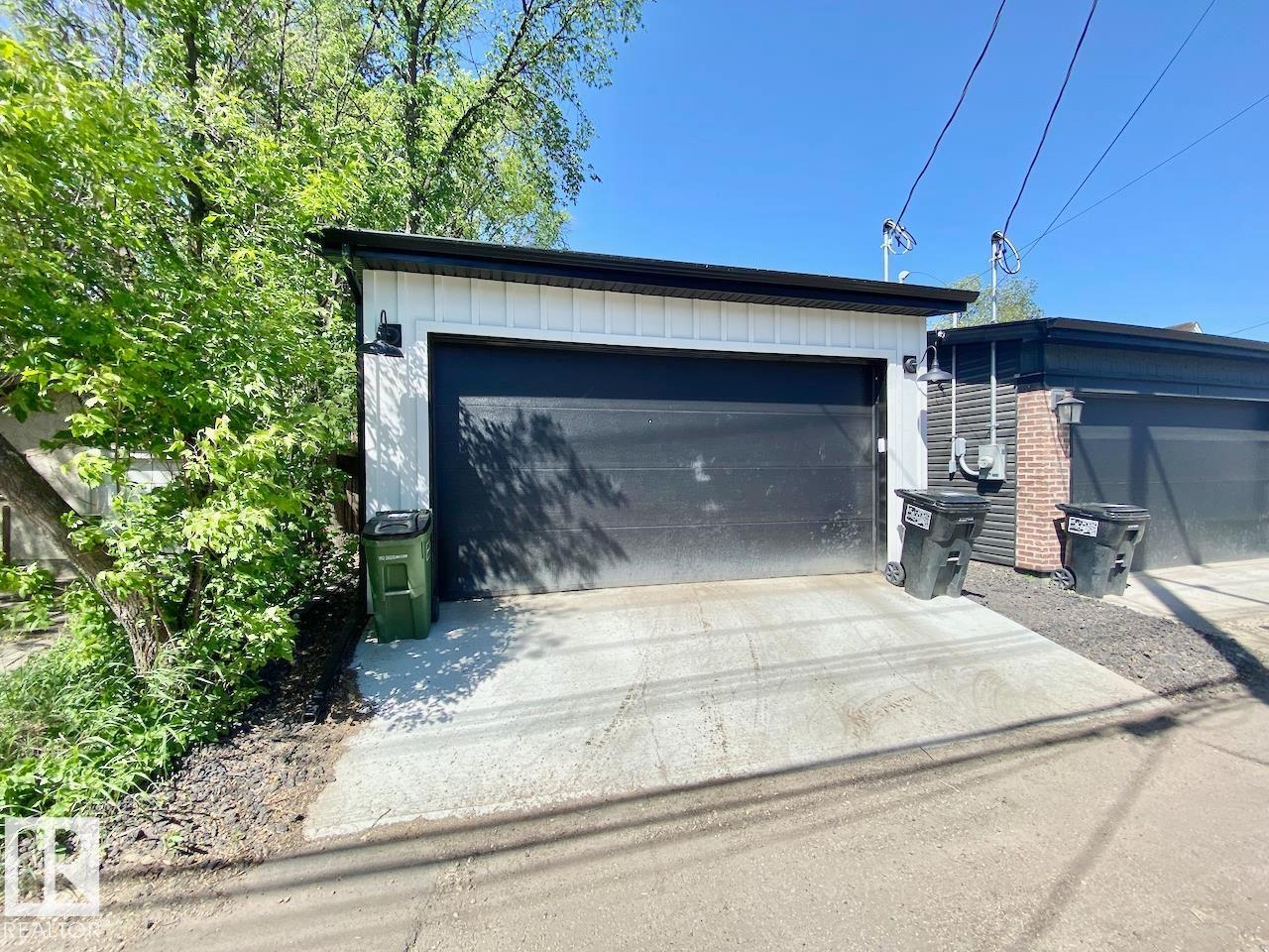 10419 136 ST NW - 68
