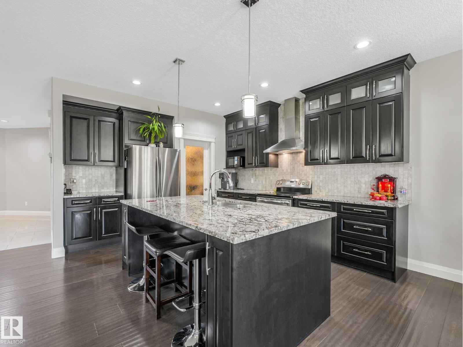 16268 137 ST NW - 15