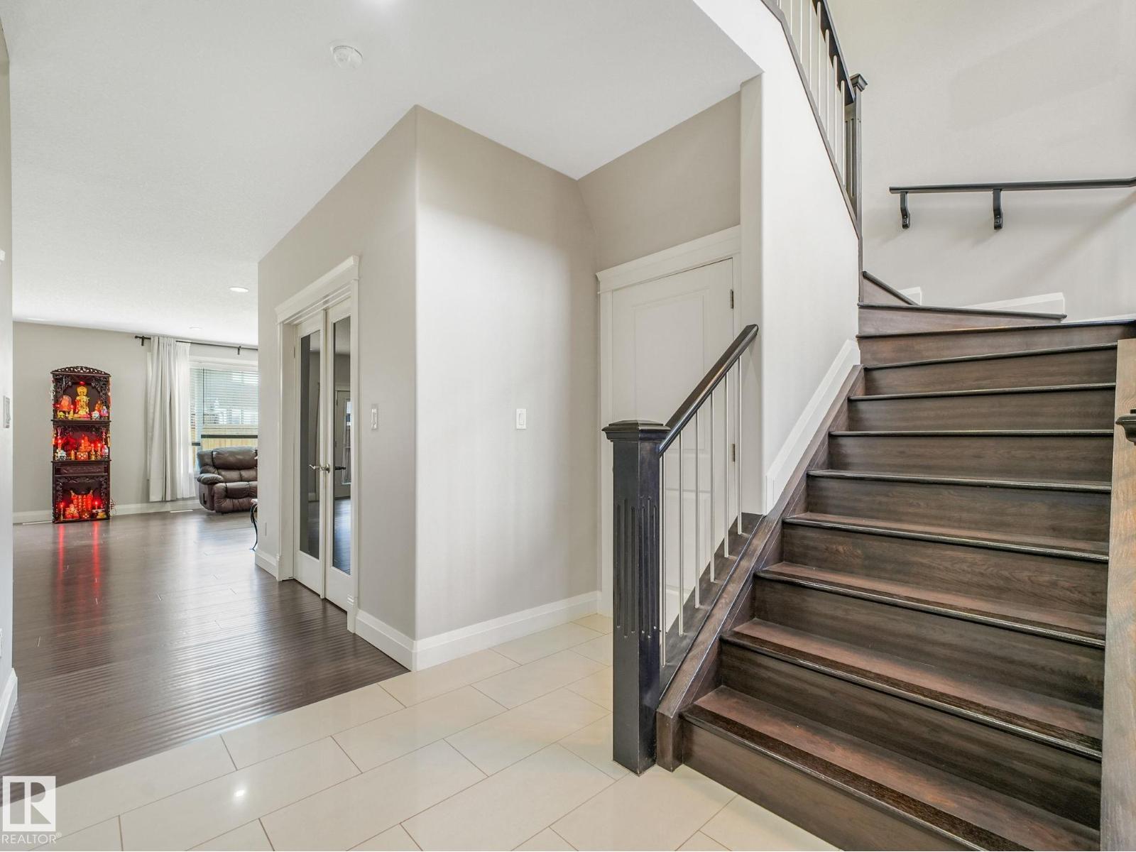 16268 137 ST NW - 28