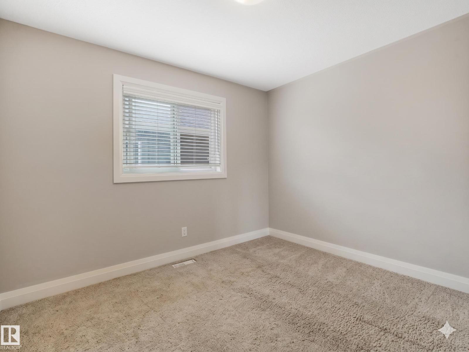 16268 137 ST NW - 35