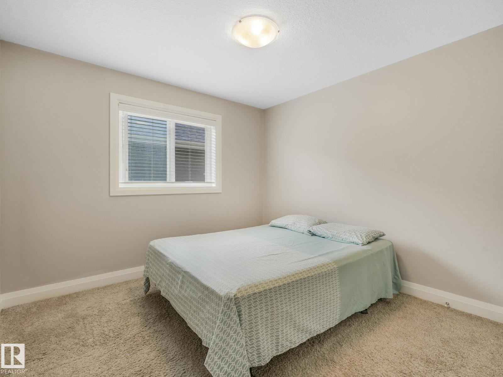16268 137 ST NW - 38