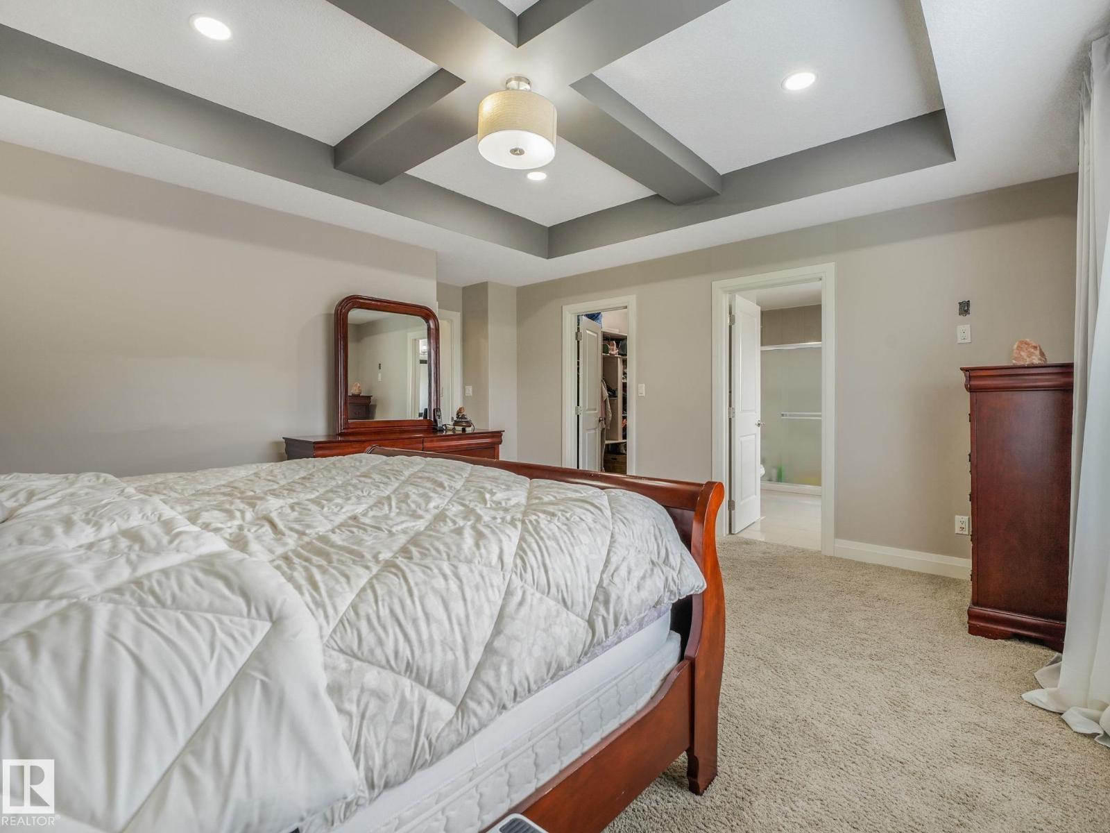 16268 137 ST NW - 44