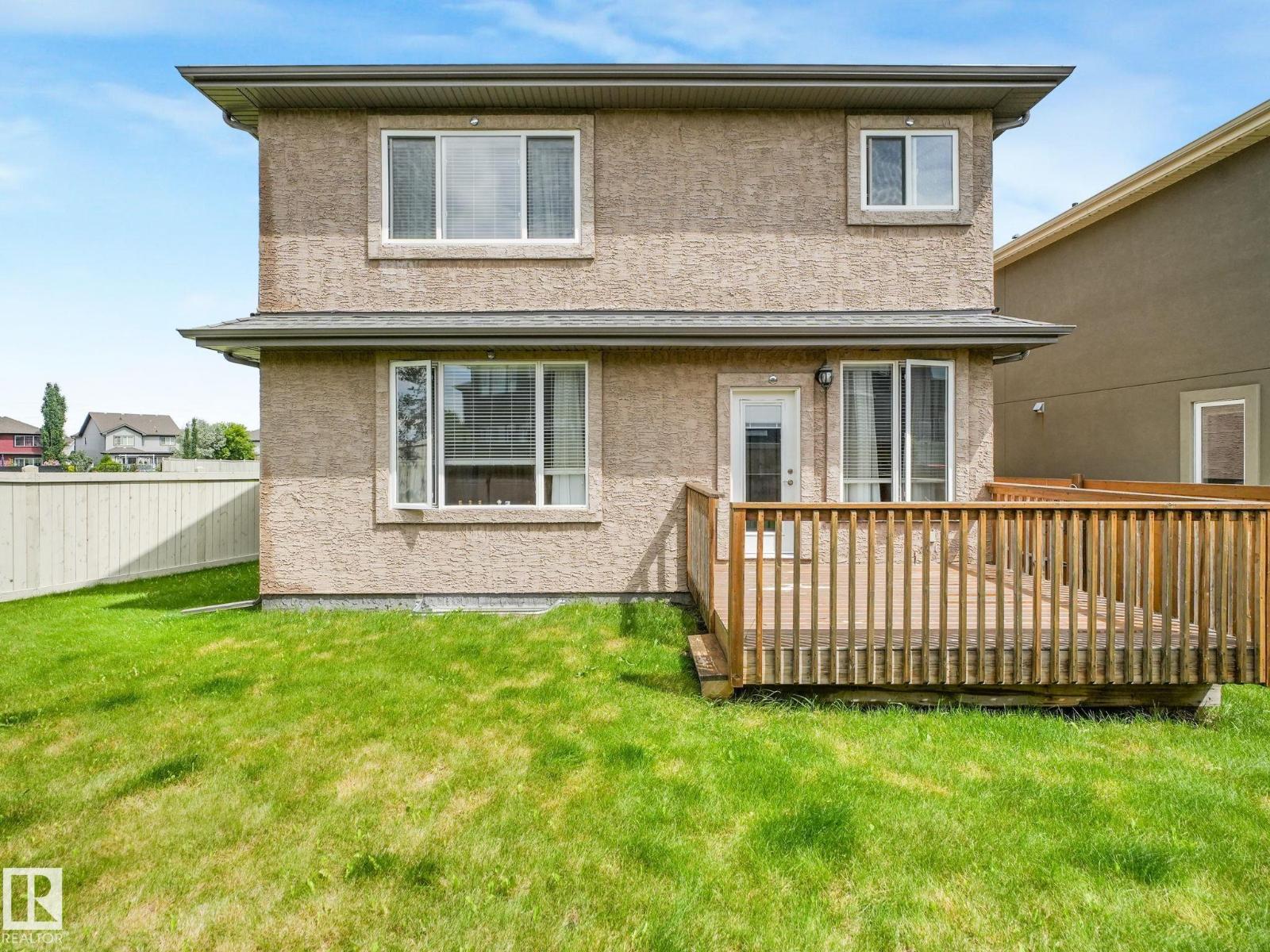 16268 137 ST NW - 54