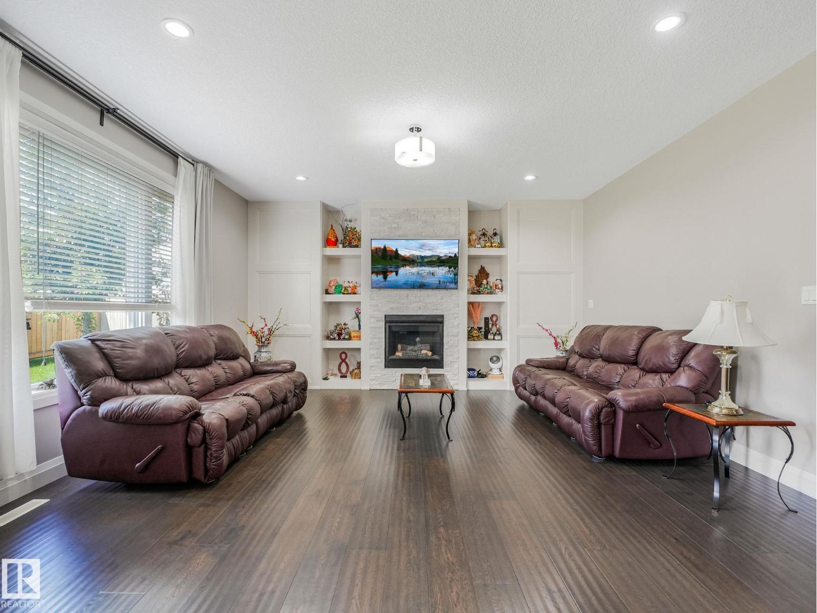 16268 137 ST NW - 9