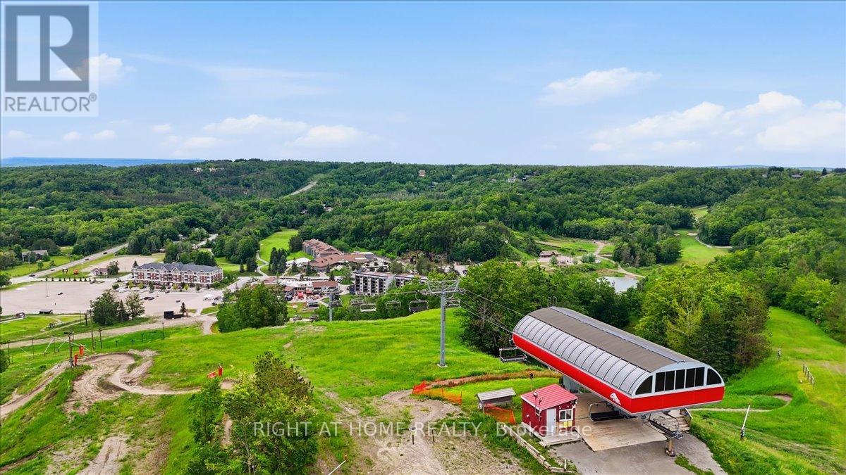 #108 1102 HORSESHOE VALLEY ROAD W - 16