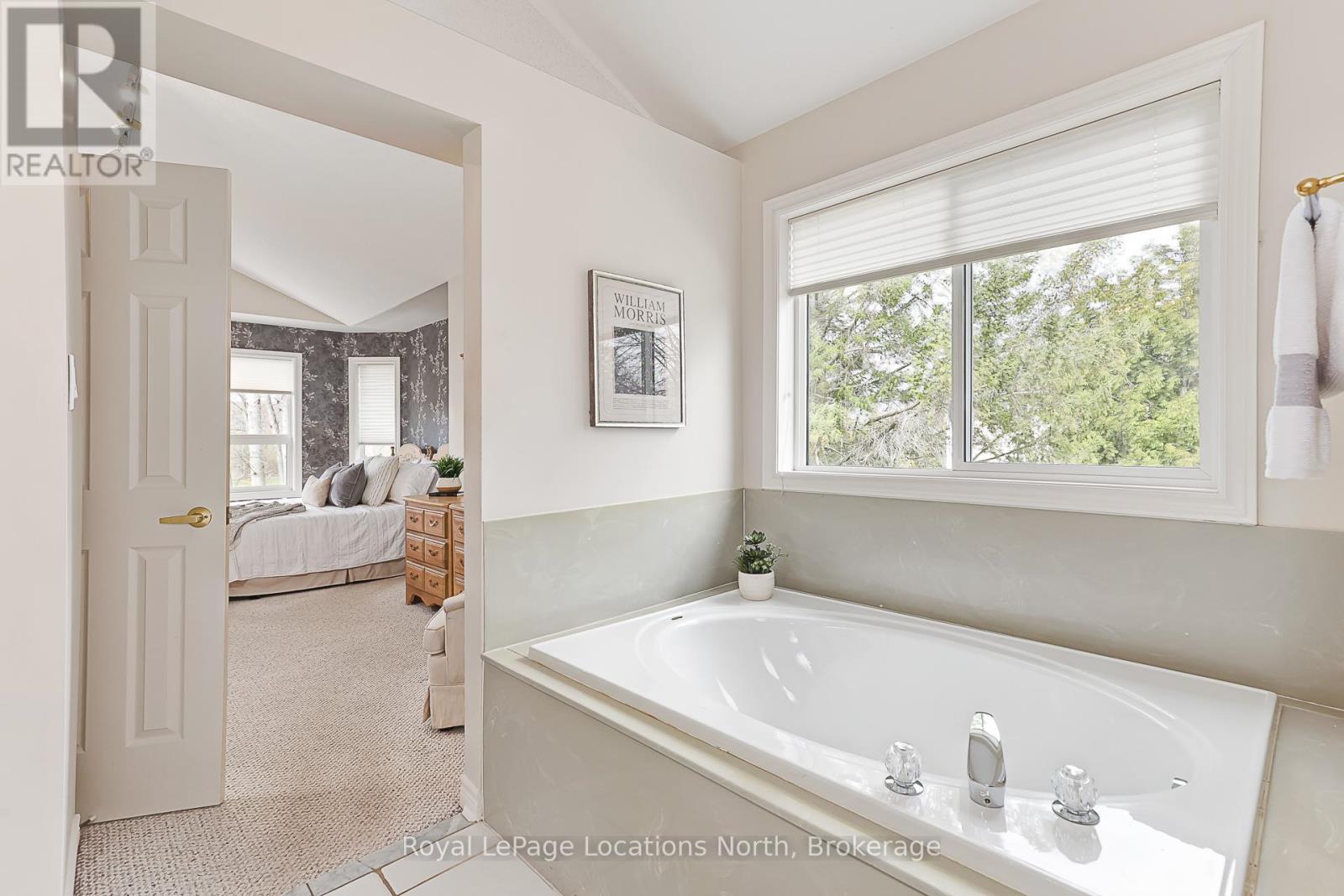 35 BARKER BOULEVARD - 24