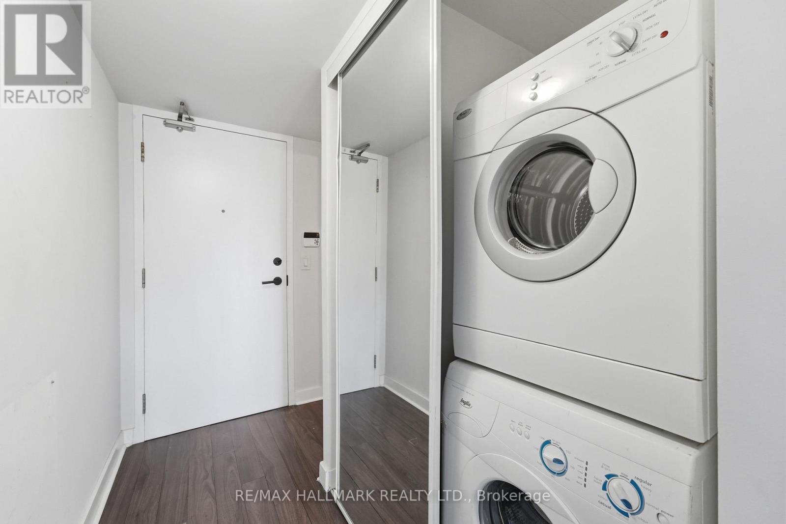 #417 120 DALLIMORE CIRCLE - 12