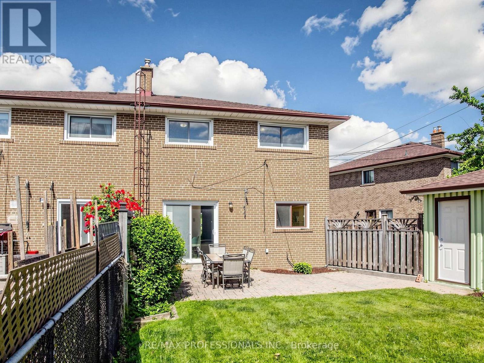 19 DAVELAYNE ROAD - 19