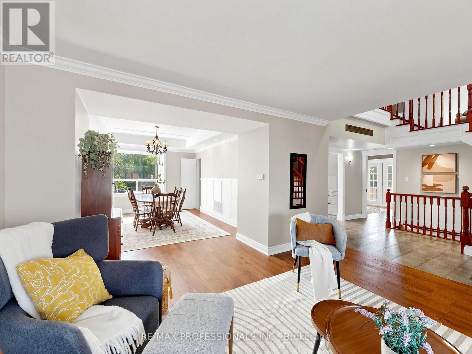 25 WALTHAM DRIVE - 4