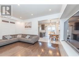 99 Huguenot Road, Oakville, ON L6H0M3 Photo 9