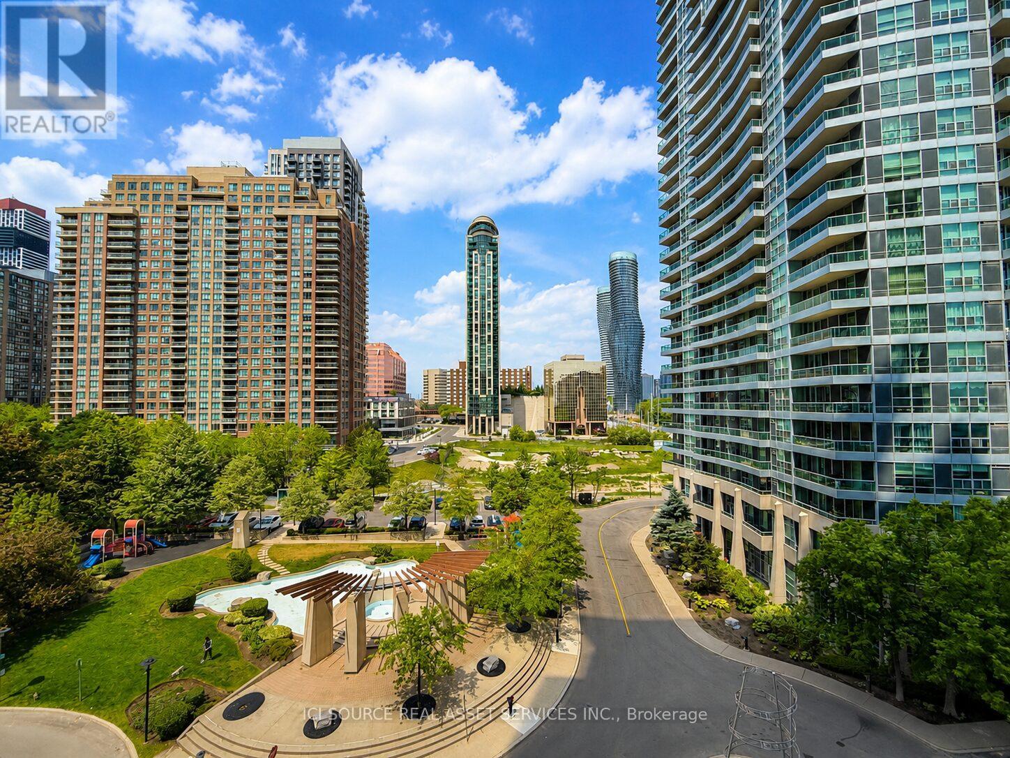#607 33 ELM DRIVE W - 11