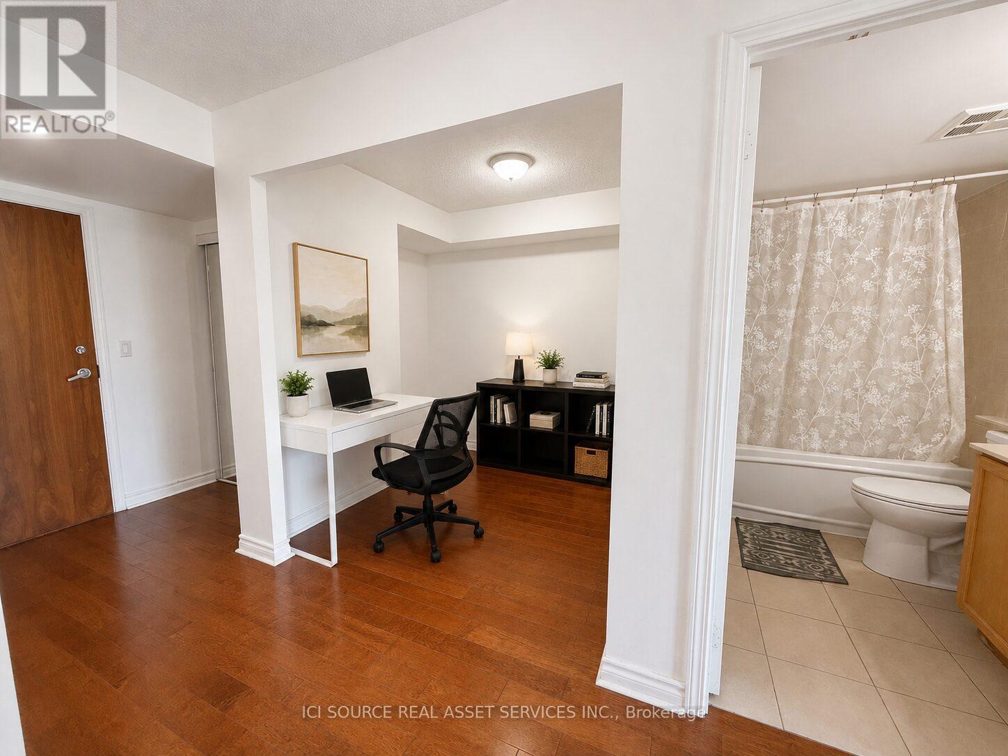#607 33 ELM DRIVE W - 2
