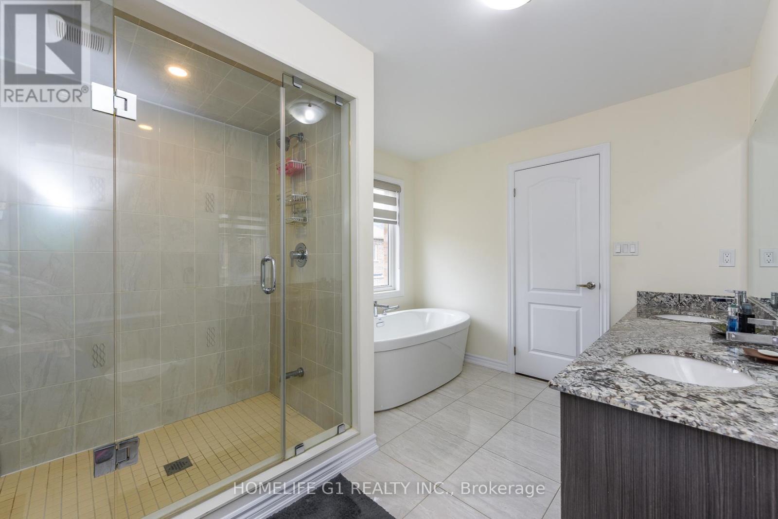 18 FASCINATION STREET - 18