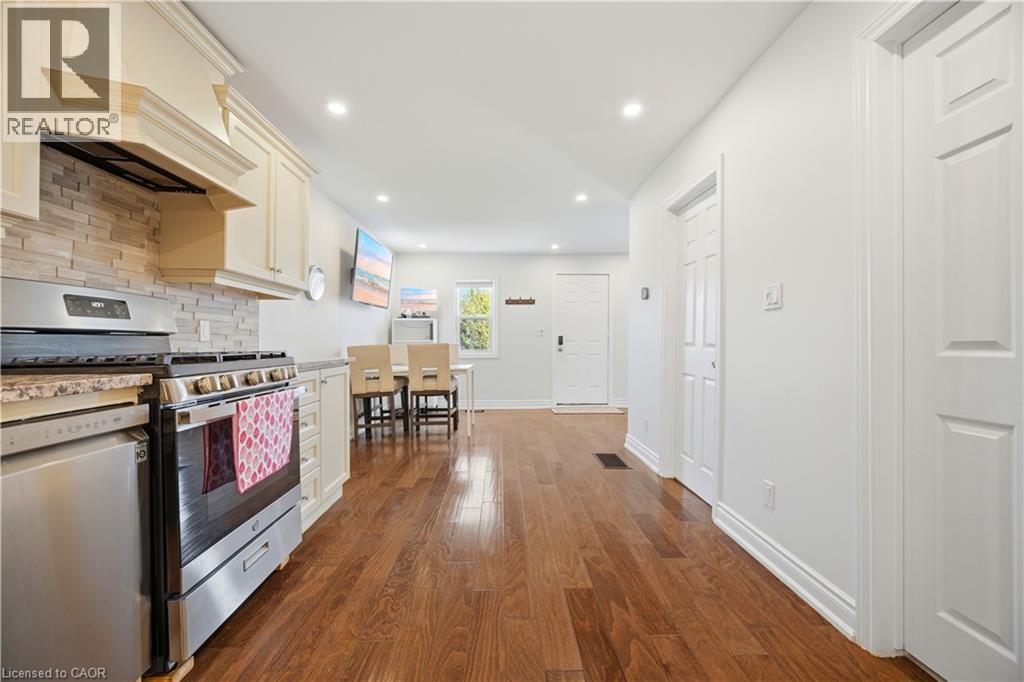 71 BELAND Avenue N - 15