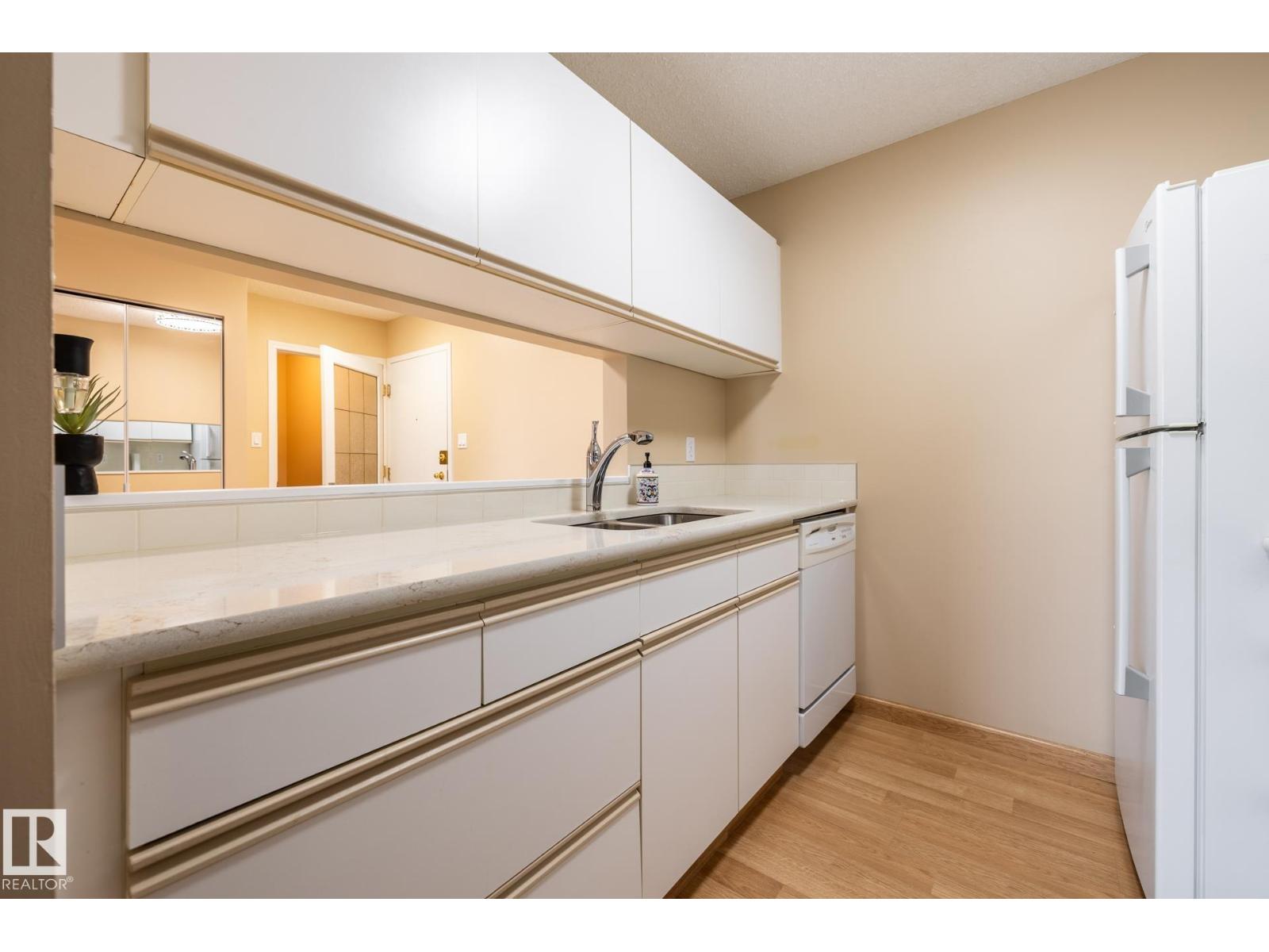 #324 6720 158 AV NW - 13