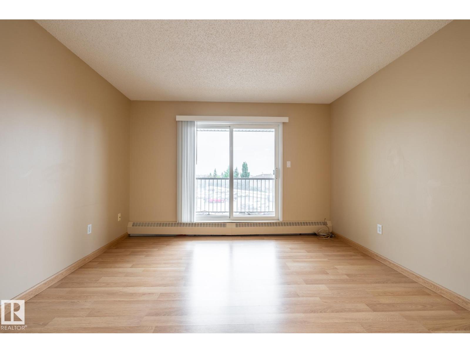 #324 6720 158 AV NW - 21