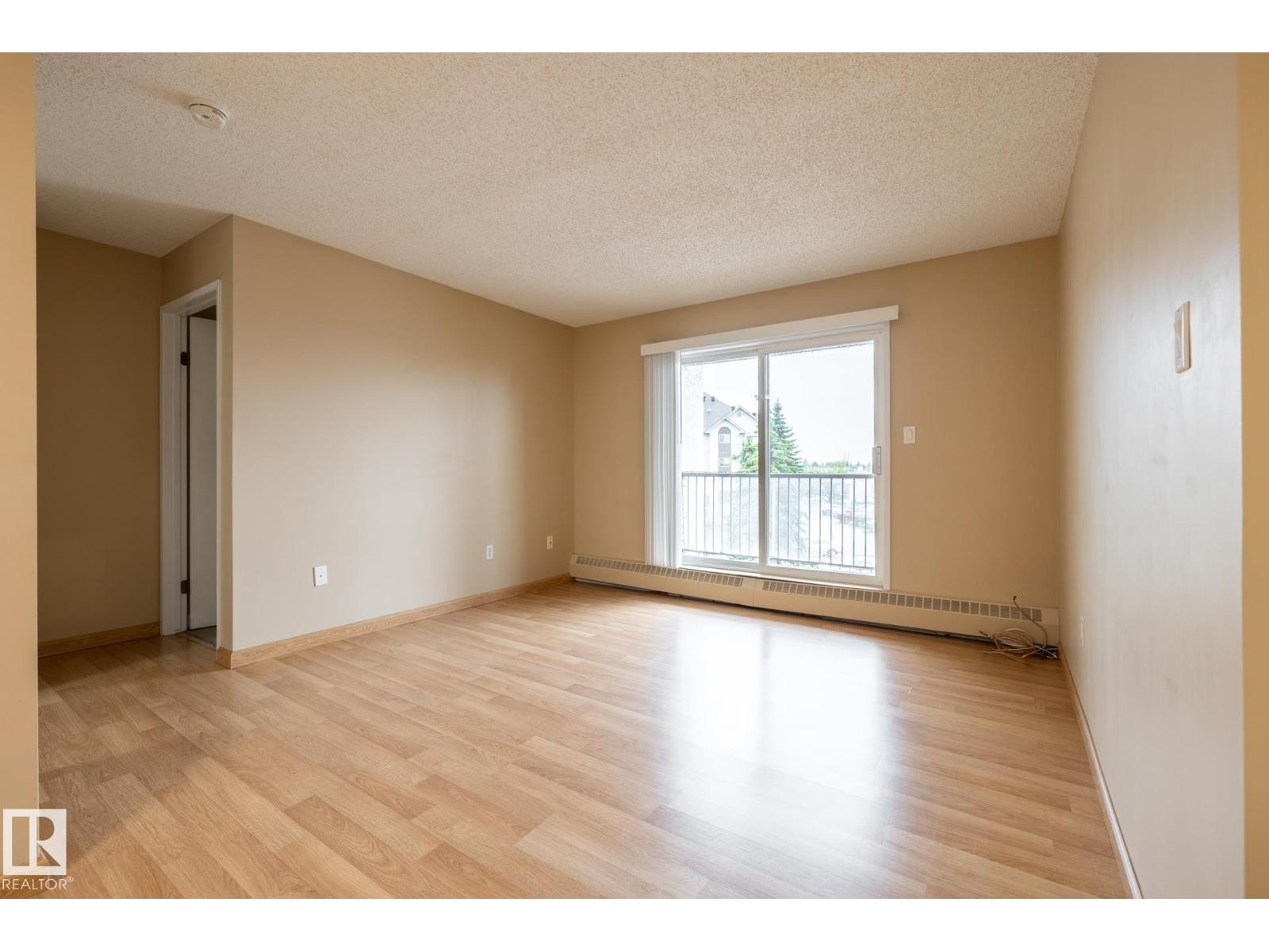 #324 6720 158 AV NW - 23