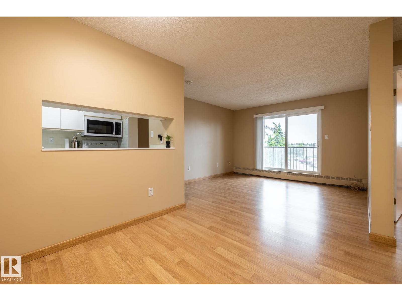 #324 6720 158 AV NW - 18
