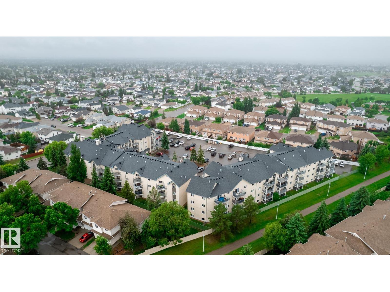 #324 6720 158 AV NW - 67