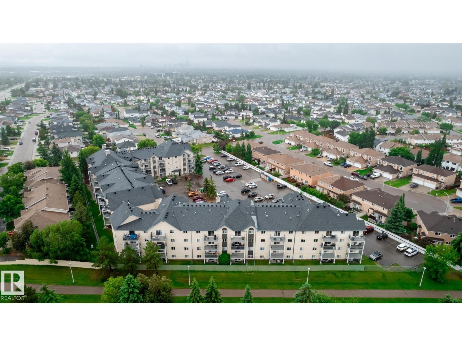 #324 6720 158 AV NW - 63