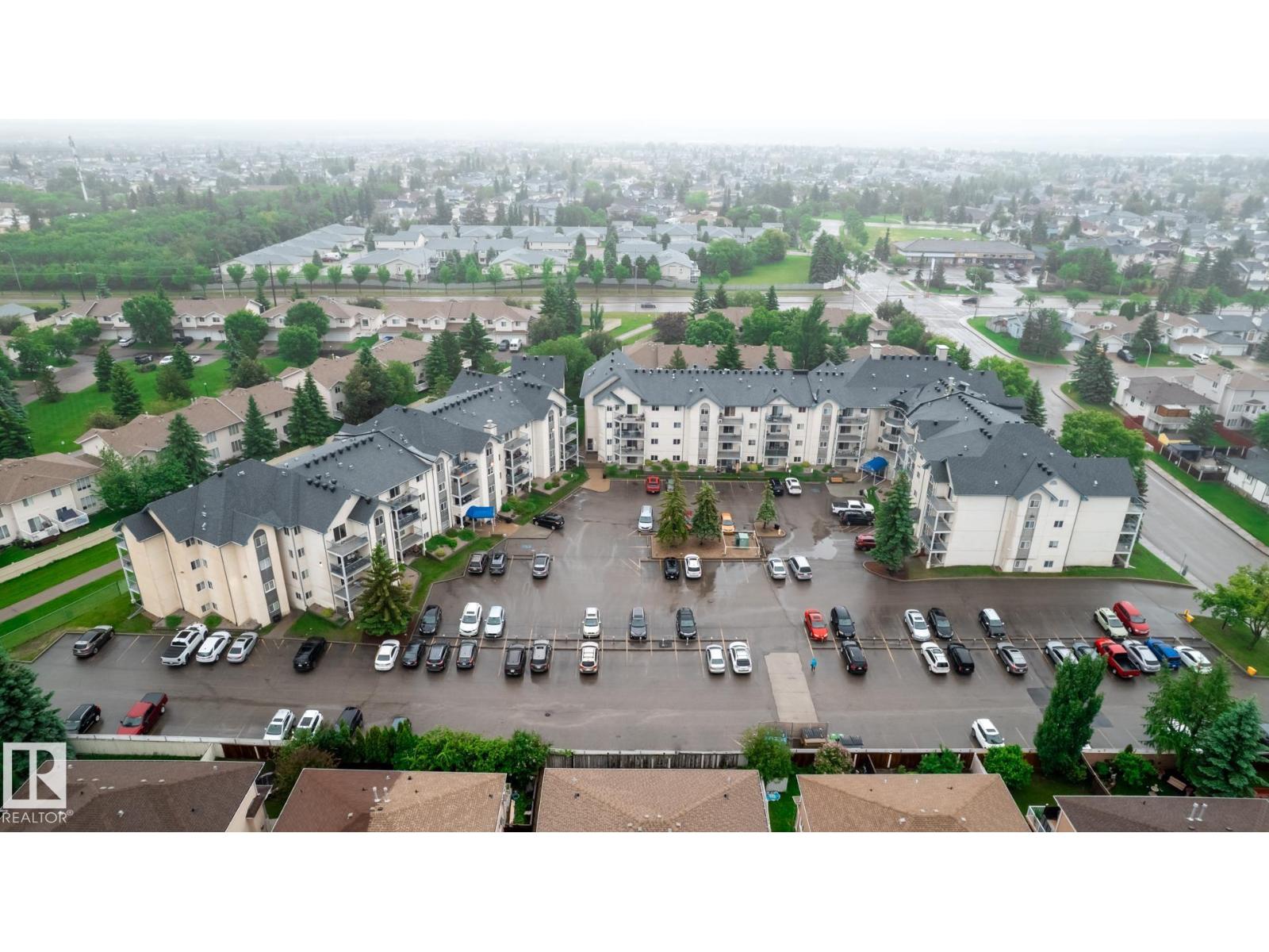#324 6720 158 AV NW - 62