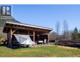 780 Green Road, Pemberton, BC V0N2L2 Photo 33