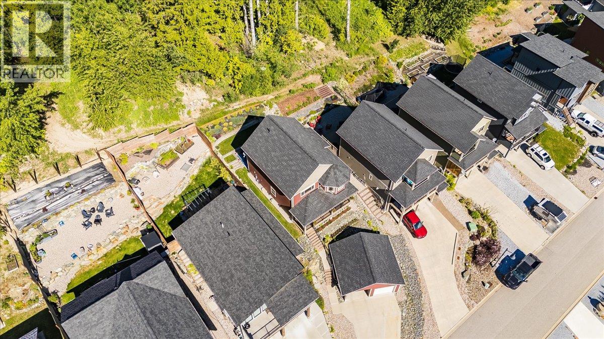 740 REDSTONE Drive - 47
