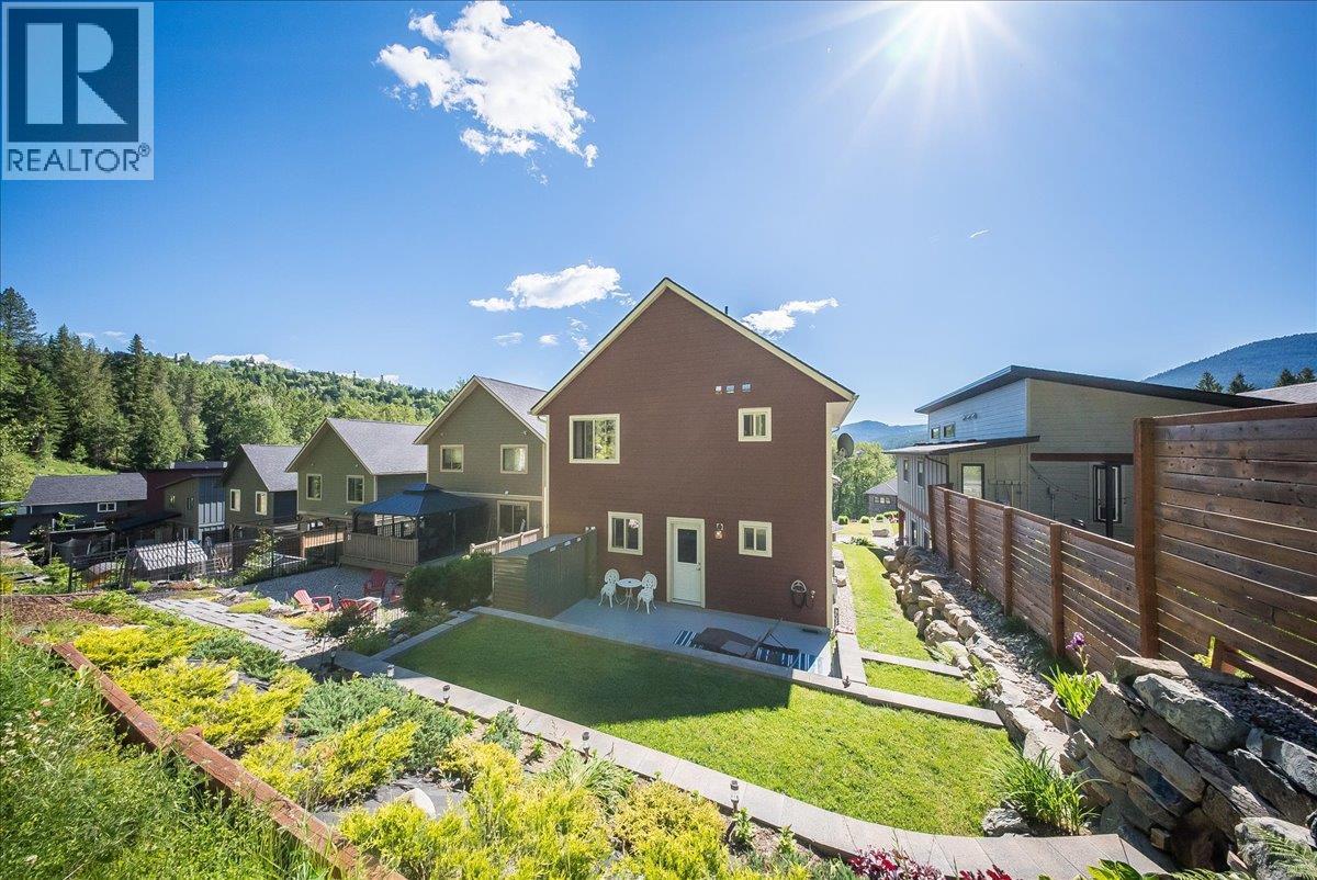 740 REDSTONE Drive - 43