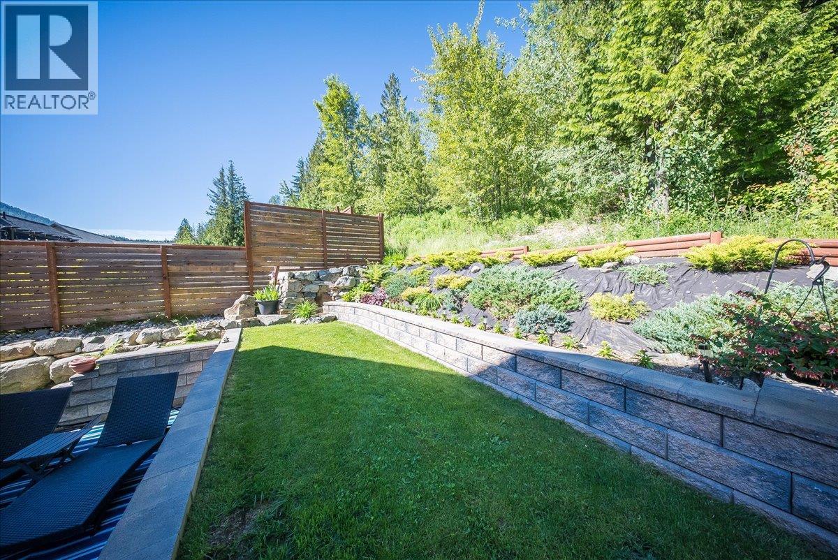 740 REDSTONE Drive - Image 42