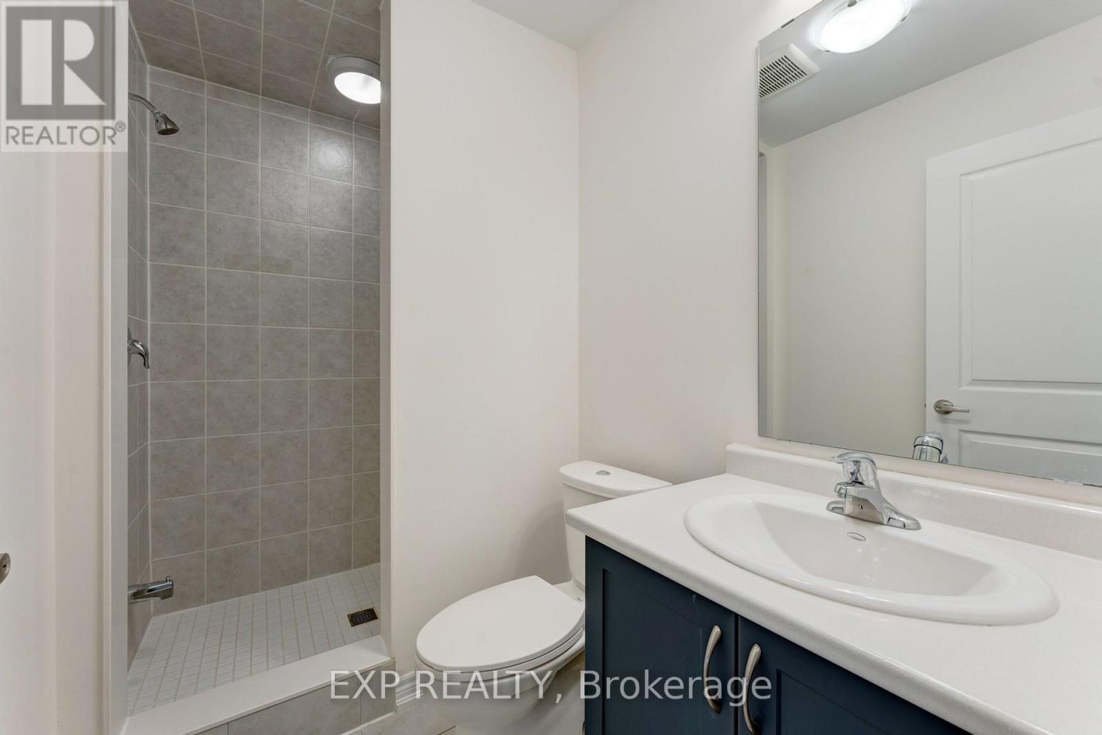 8 ROYWOOD STREET - 23