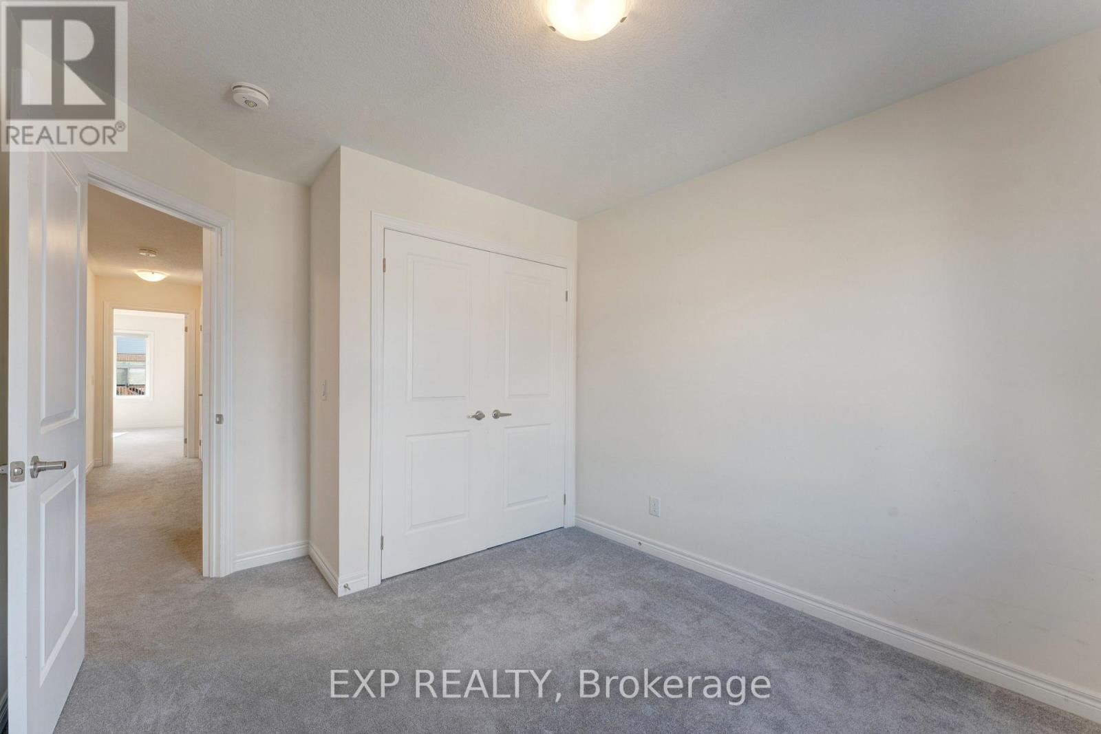 8 ROYWOOD STREET - 25
