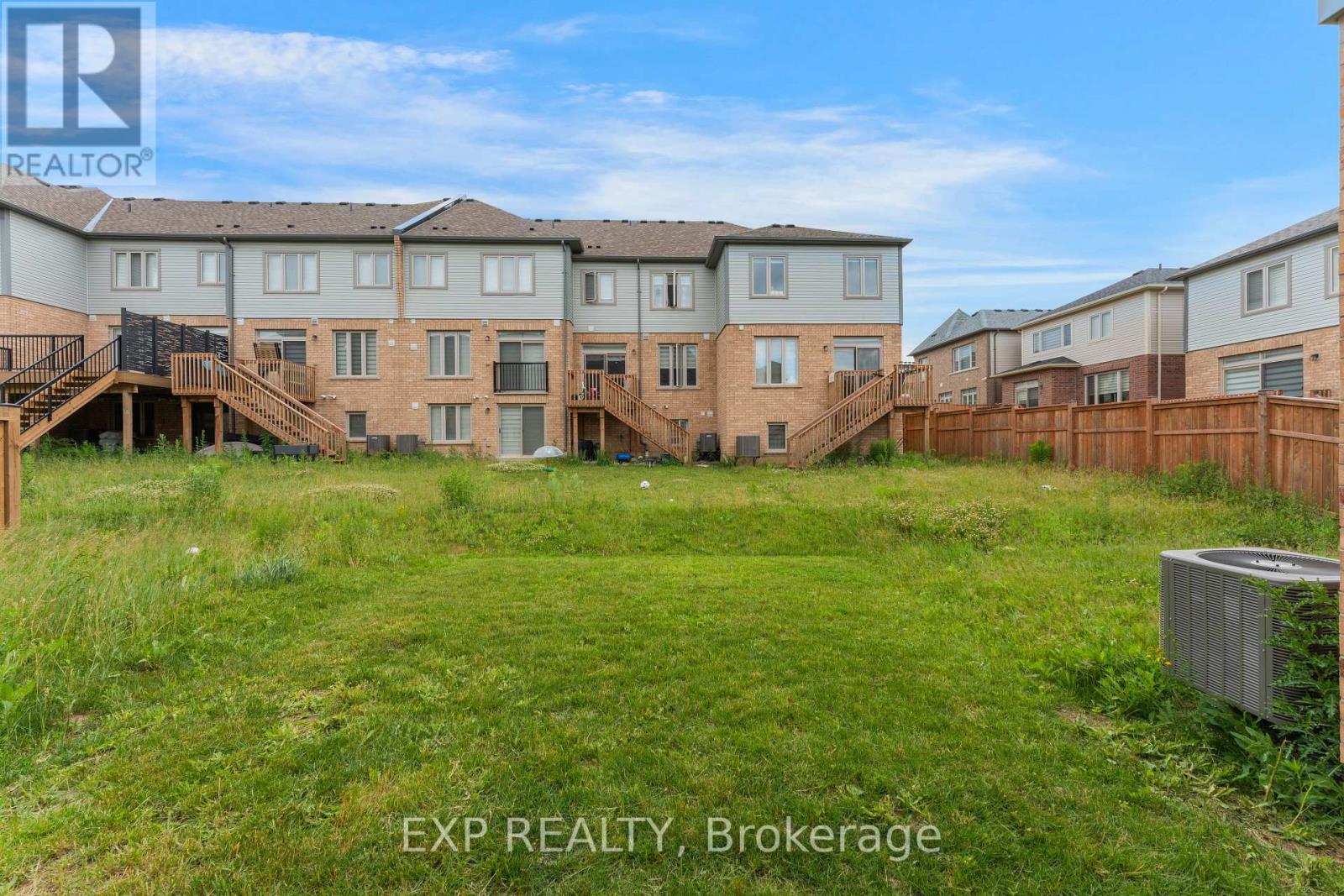 8 ROYWOOD STREET - 45