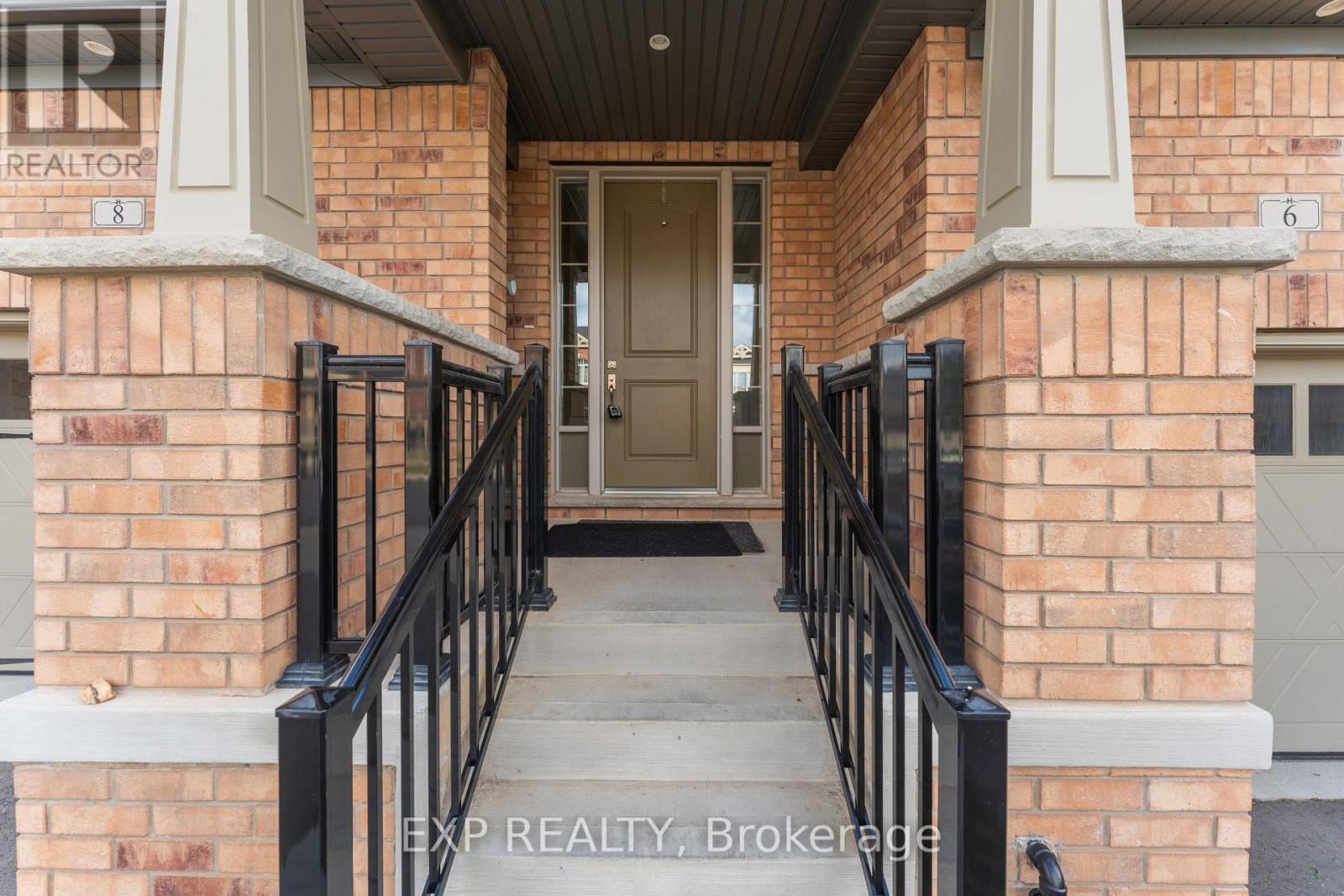 8 ROYWOOD STREET - 5