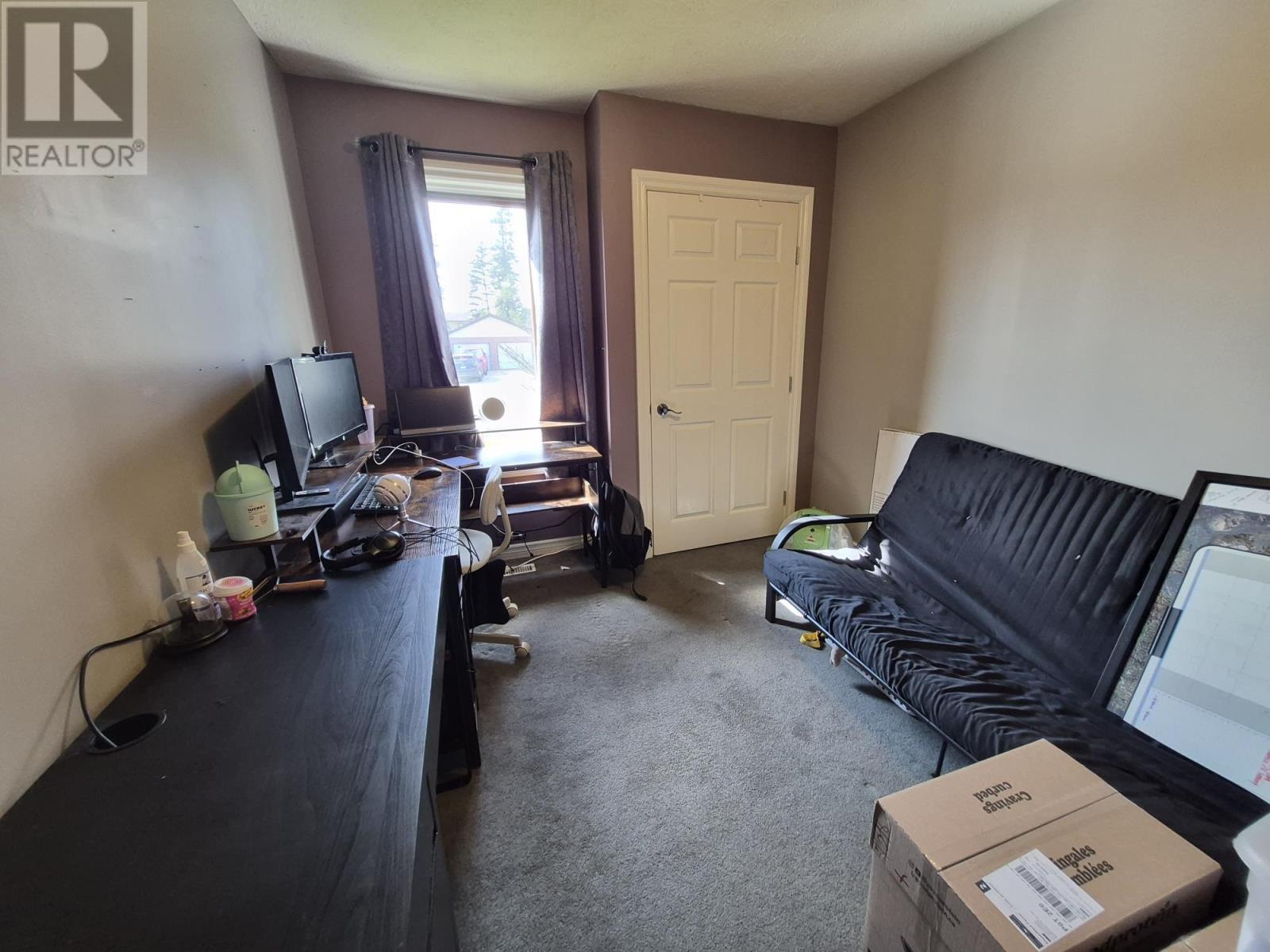 45 Hemlo Drive - 20