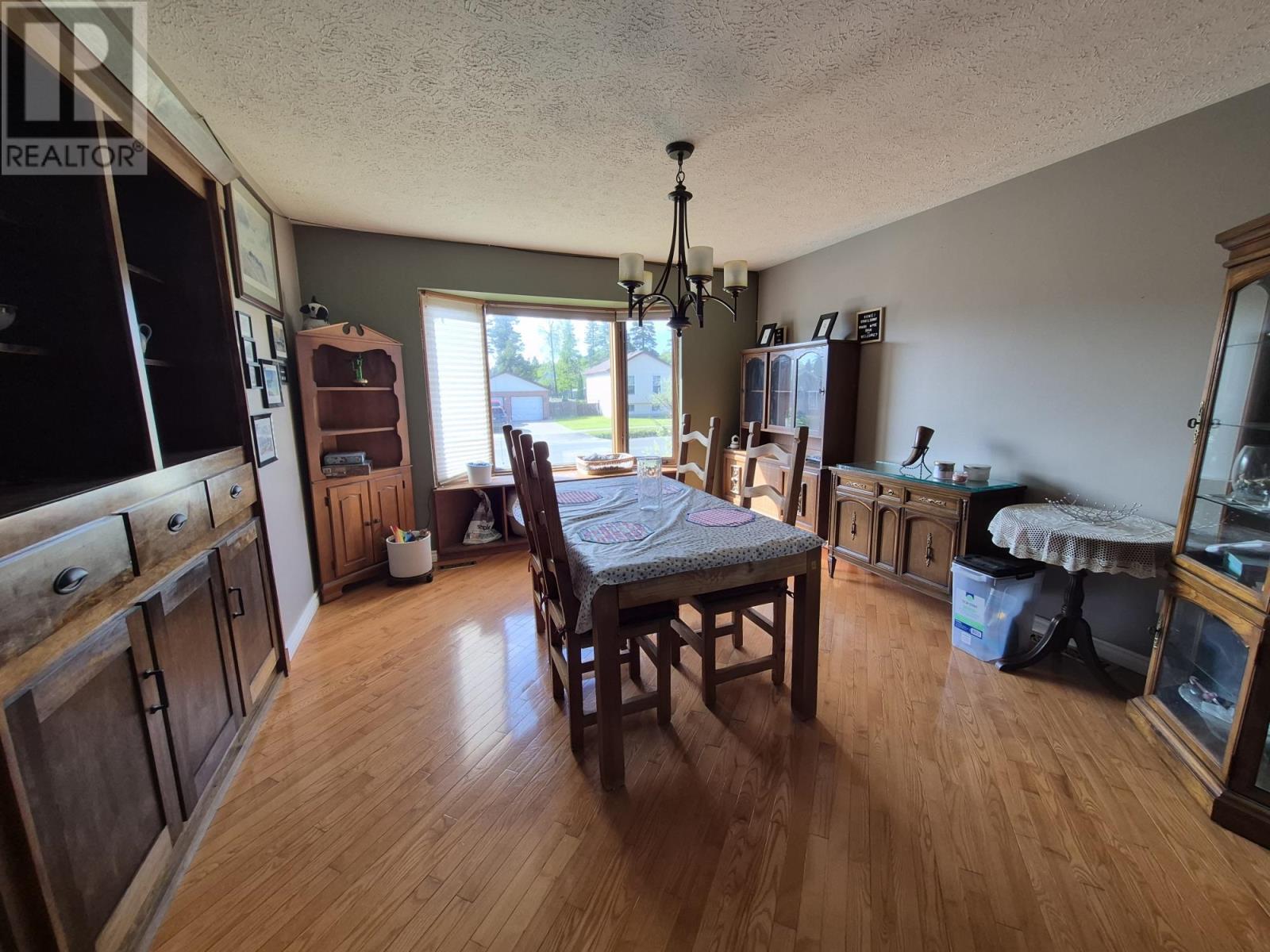 45 Hemlo Drive - 11