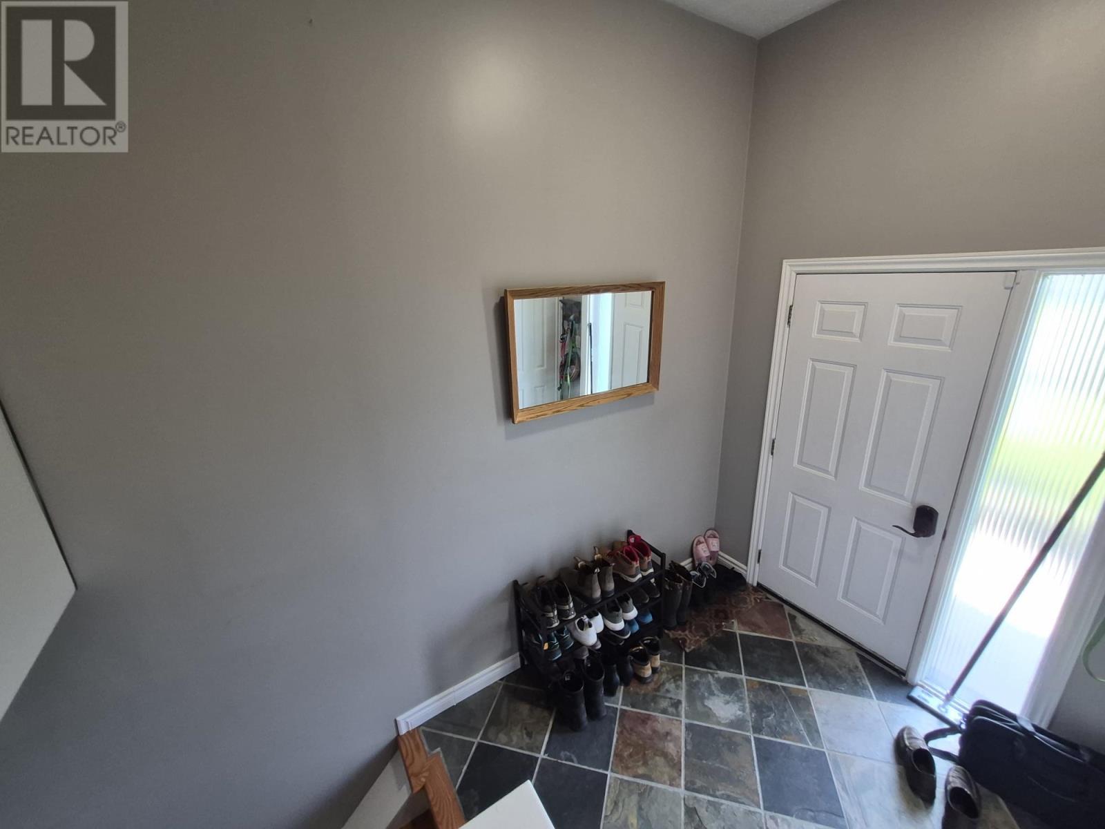 45 Hemlo Drive - 5