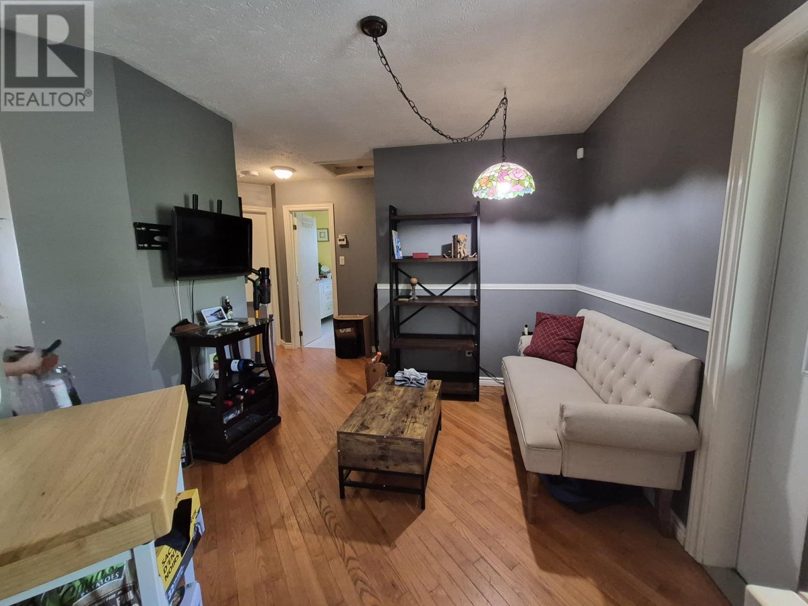 45 Hemlo Drive - 7