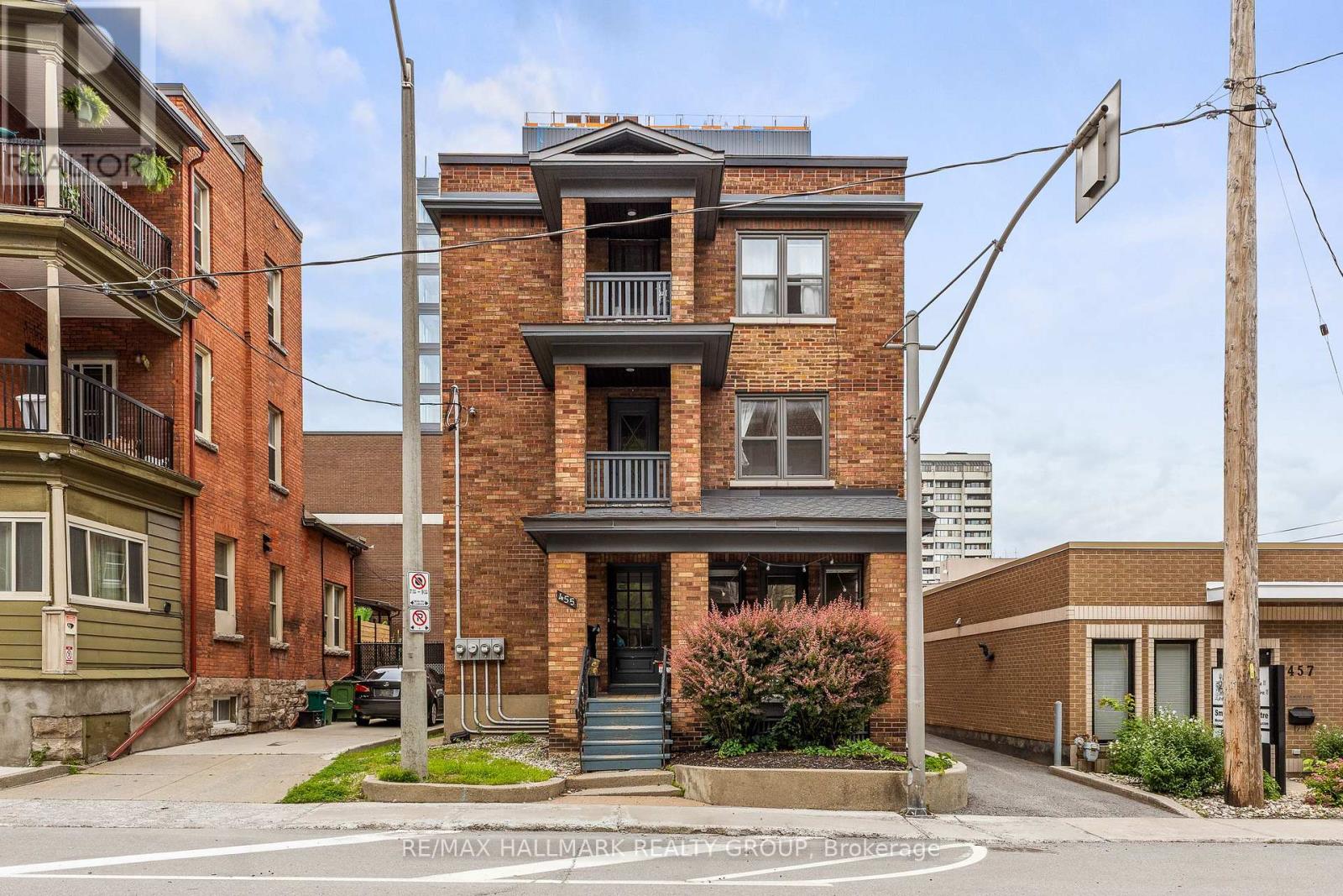 455 METCALFE STREET - 1