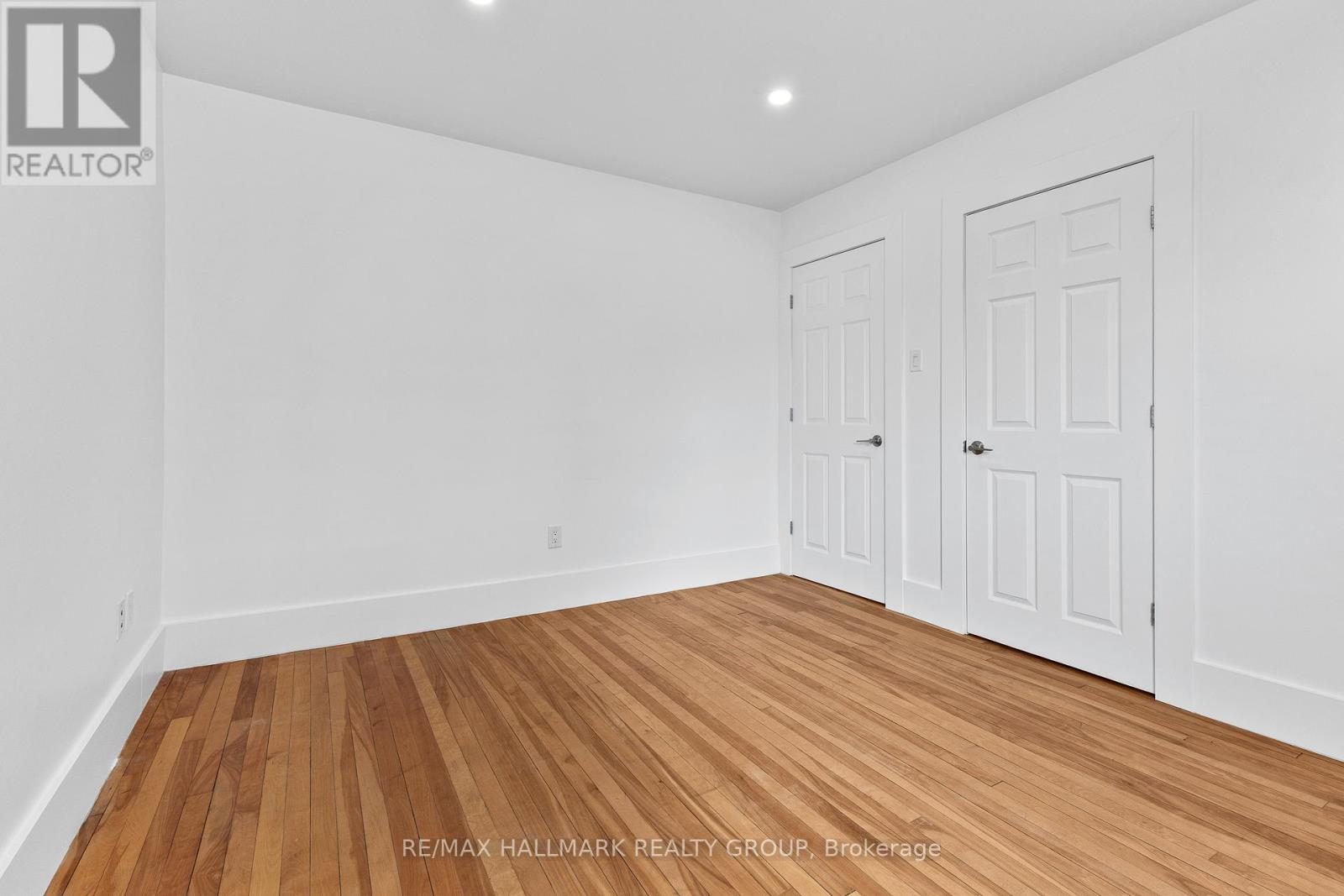 455 METCALFE STREET - 13