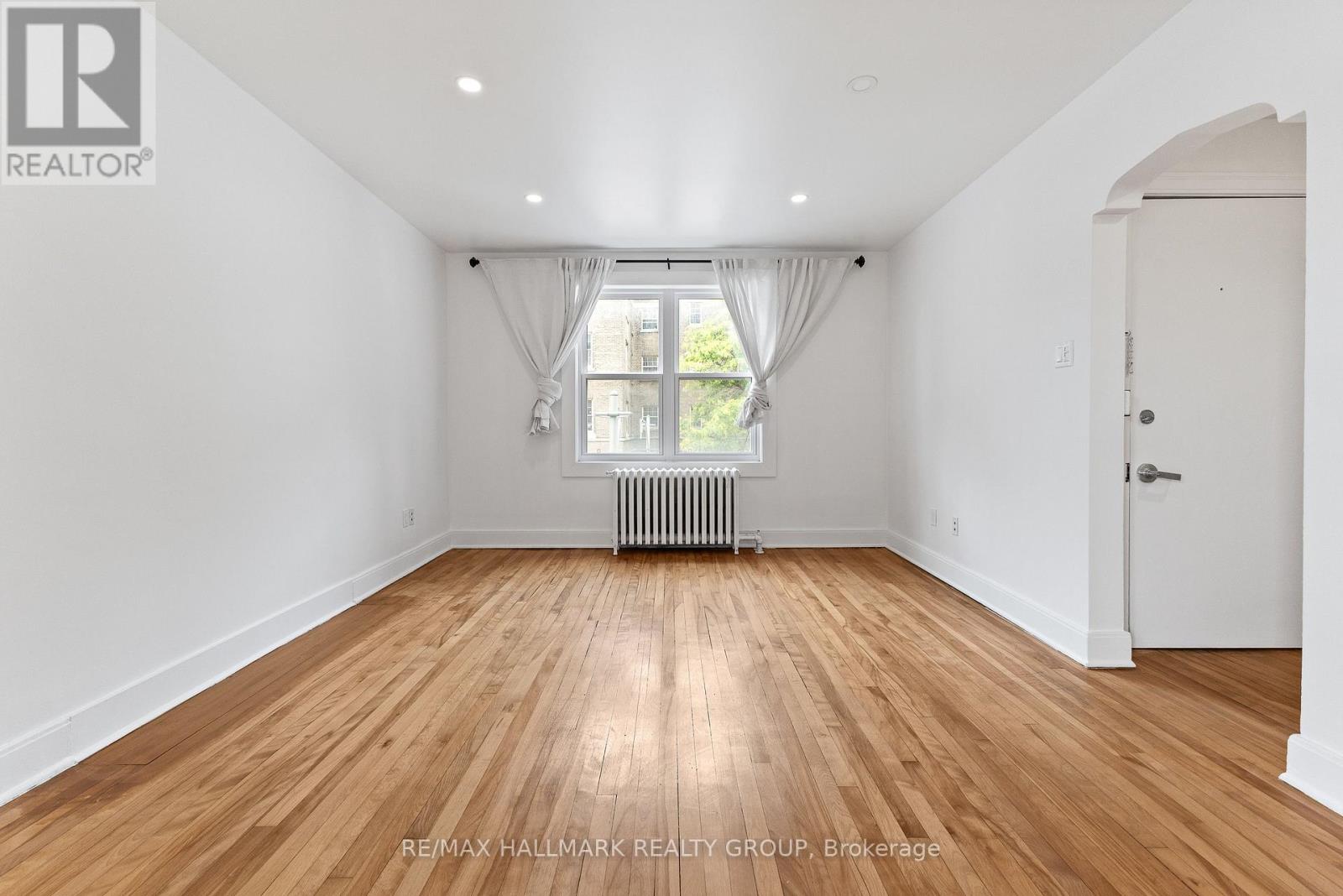 455 METCALFE STREET - 22