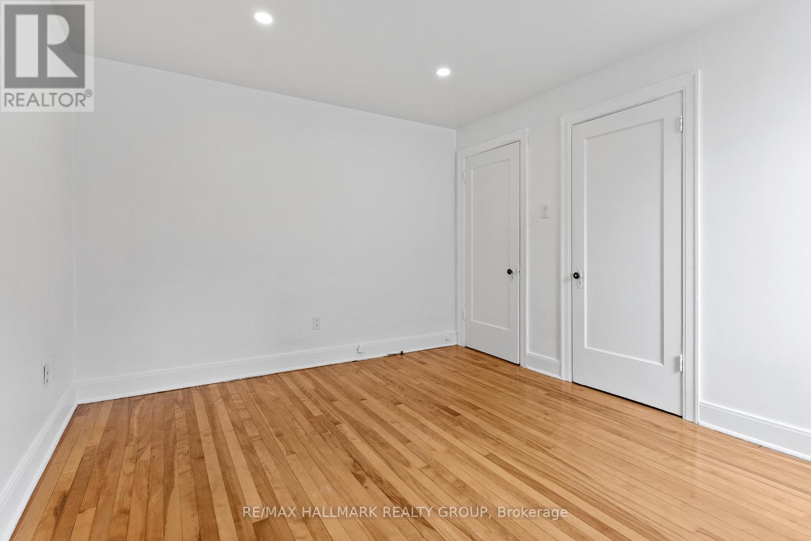 455 METCALFE STREET - 25