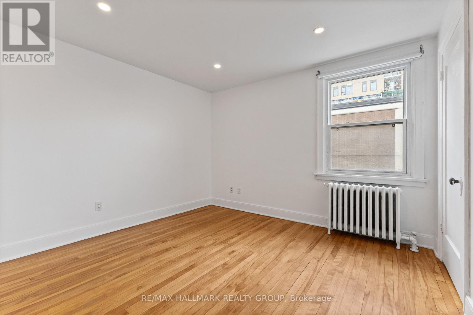 455 METCALFE STREET - 26