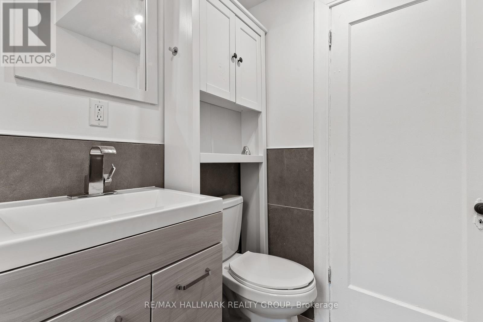 455 METCALFE STREET - 29