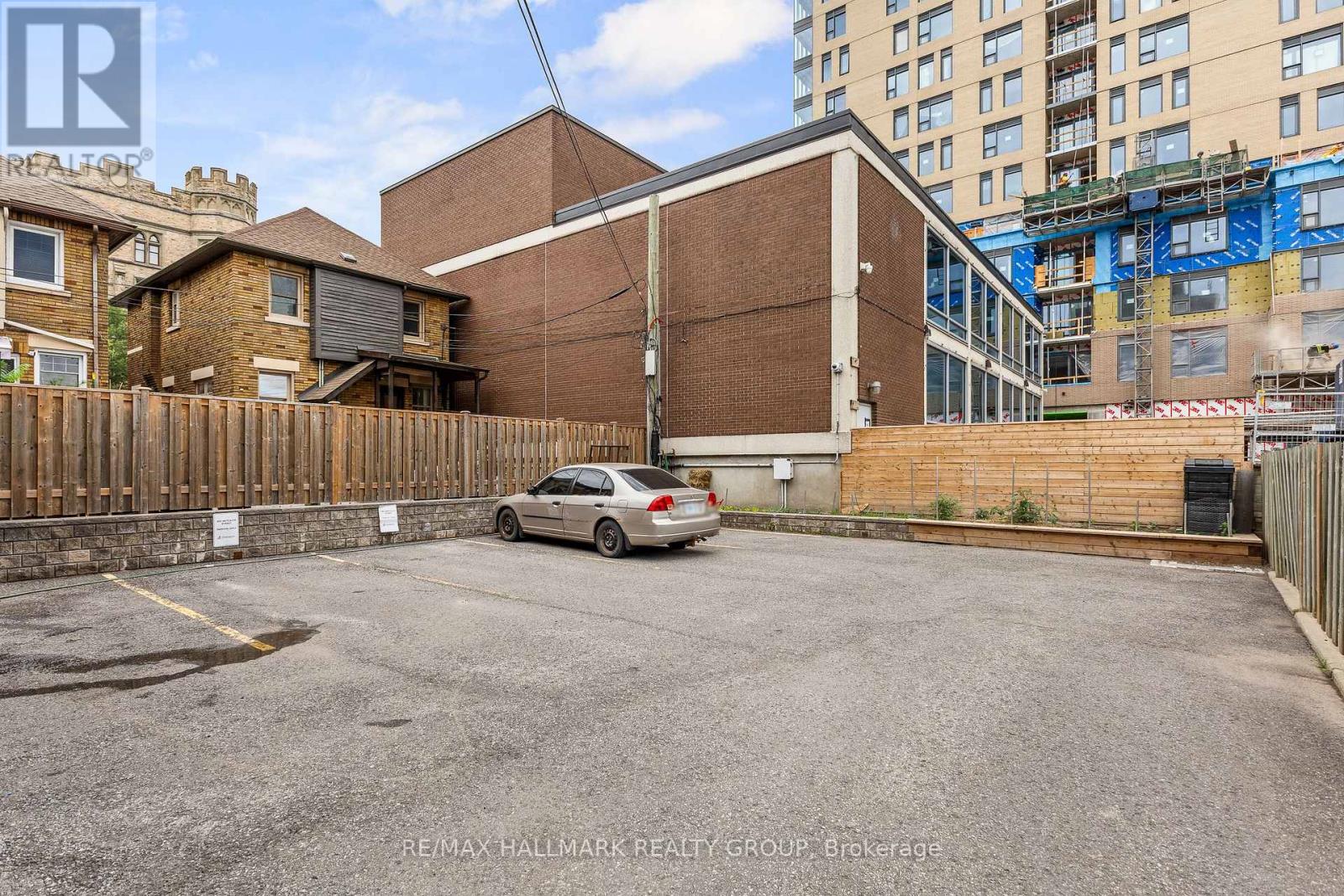 455 METCALFE STREET - 30